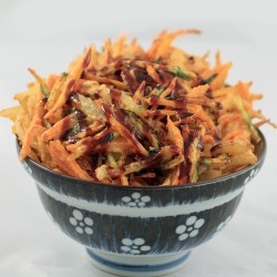 KAKIAGE DON (TEMPURA MELANGES SERVIS SUR DU RIZ)