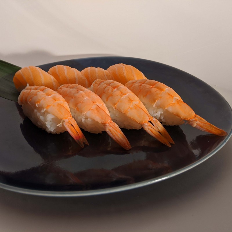 4 SUSHI SAUMON LR - 4 CREVETTE